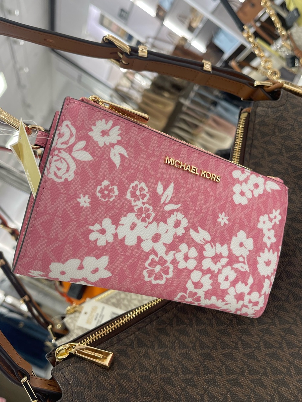 MICHAEL KORS Pink Floral Zip Wallet Wristlet with Gold Hardware - Picture 3 of 16